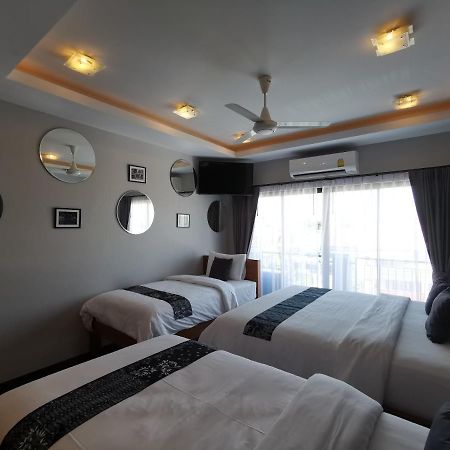 The Besavana Phuket Bagian luar foto