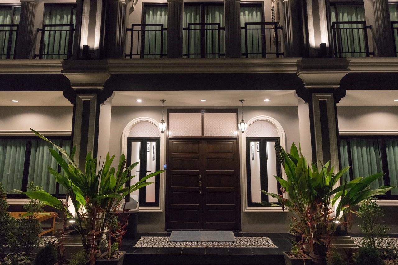 The Besavana Phuket Bagian luar foto