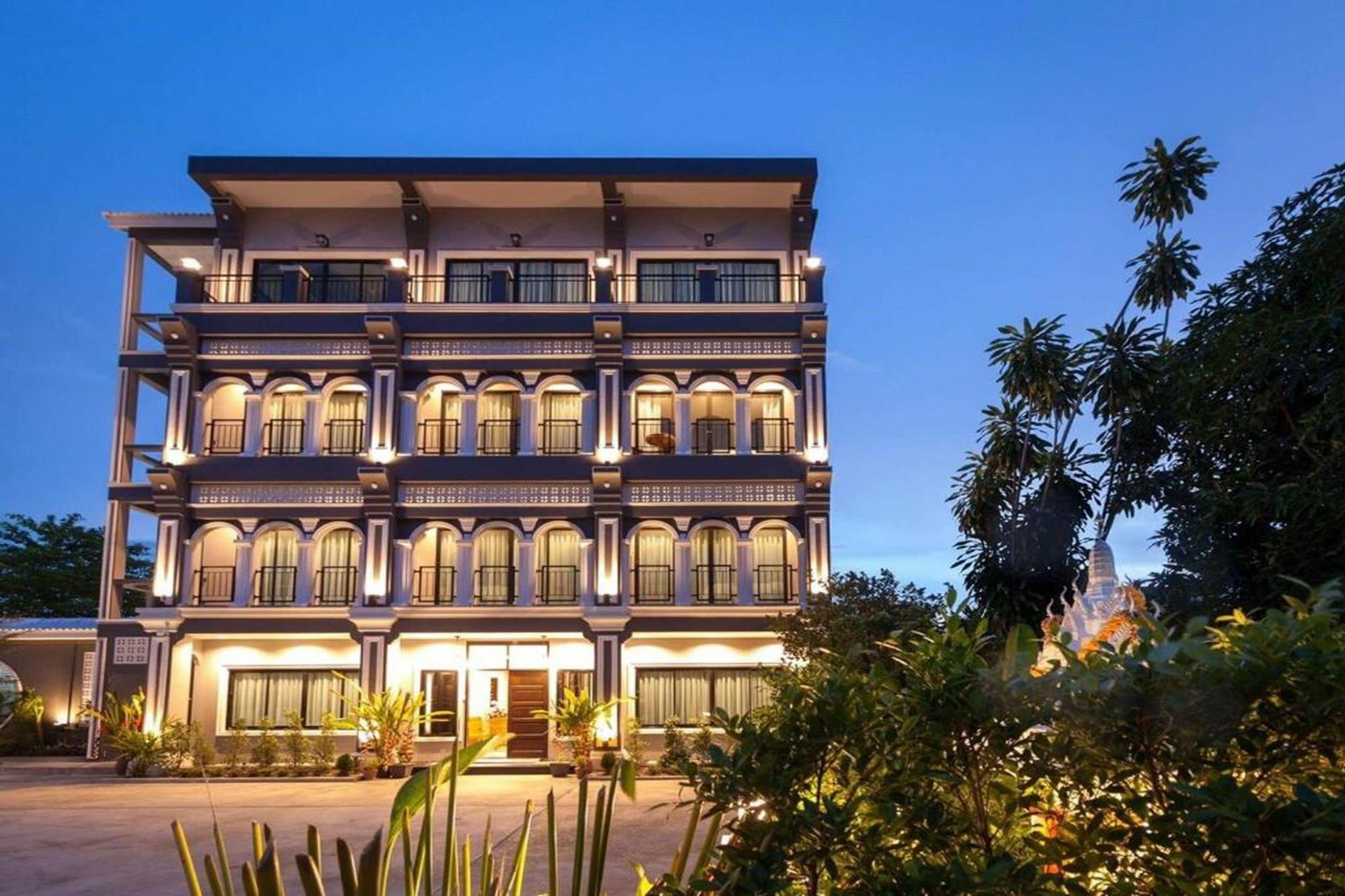 The Besavana Phuket Bagian luar foto