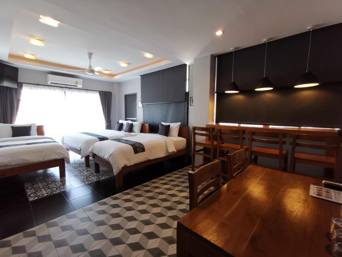 The Besavana Phuket Bagian luar foto