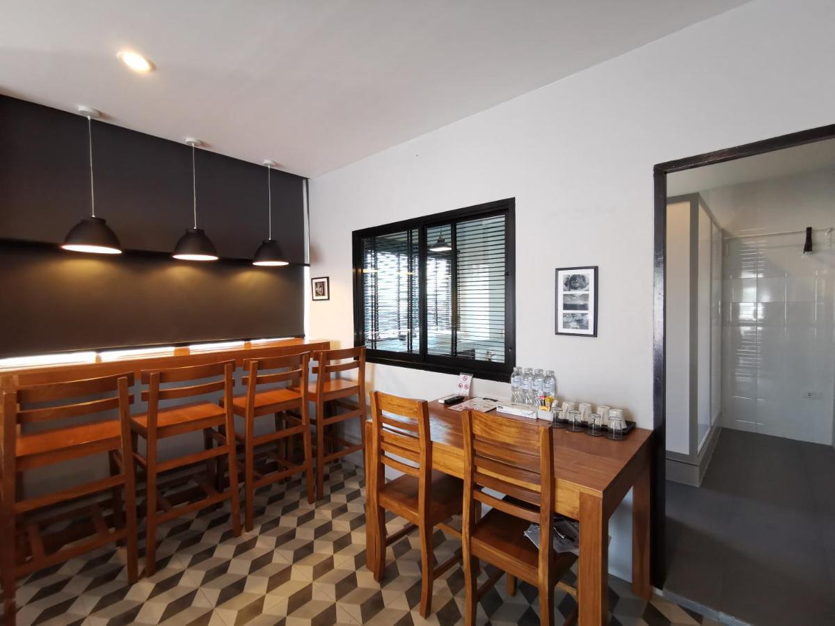 The Besavana Phuket Bagian luar foto